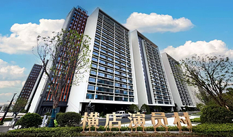 【不限次入园】京华大酒店/梦幻酒店/夏苑宾馆/横店梦译酒店演员村店1-2晚+畅玩横店影视城景区|双人/单人门票