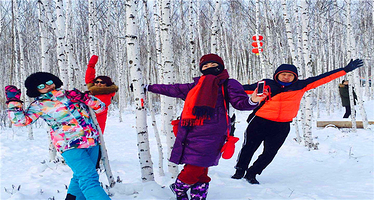 漠河县城+北极村+龙江第一湾风景区+北红村二日游