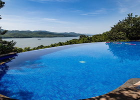 【近景区~周末不加价】天目湖隐湖居度假村1晚+双早+双人御水温泉/涵田温泉（2选 1）