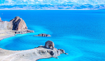 拉萨羊卓雍错一日游【羊卓雍错/卡若拉冰川/纳木措/圣象天门（多目的地可选+航空座椅8人小团）】