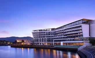 【酒店套餐】陵水香水湾夏日冲浪度假酒店+双早+双人港湾桨板+双人冲浪体验+赶海+旅拍体验