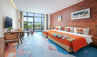 【酒店套餐 】婺女洲度假区财神岛亲子房★门票3张+遇见婺源演出票3张+游船3张+光影3张+打铁花+射箭+早餐