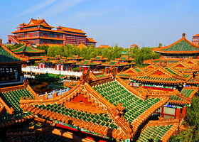 【酒店套餐】香河正安宫酒店1晚+双人早餐+双人/三人国安第一城无限次入园+非遗观演体验