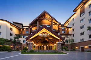 【滑进滑出】崇礼太舞小镇宾丽雅酒店1-3晚+双人太舞滑雪小镇门票+双早