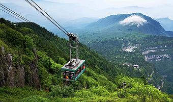 乐山峨眉山一日游【门票+全山段往返观光车/半山段往返观光车+金顶上下行索道+福袋】