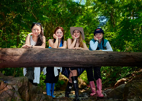 热带雨林徒步一日游【么卓路线/土著向导/午餐/树降秋千/溯溪射箭/竹筏/彩绘/4-5km徒步/可选6-8km】