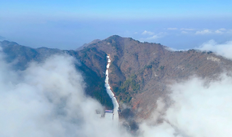 【滑雪特惠】霍山应流缦森标间住宿1晚+2大1小自助早(可带1.2以下孩子)+大别山滑雪门票2张(滑雪3小时)