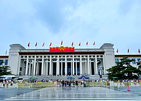 北京中国国家博物馆一日游【国家博物馆+天安门广场+人民英雄纪念碑+天津巴士往返+探寻文化之旅】