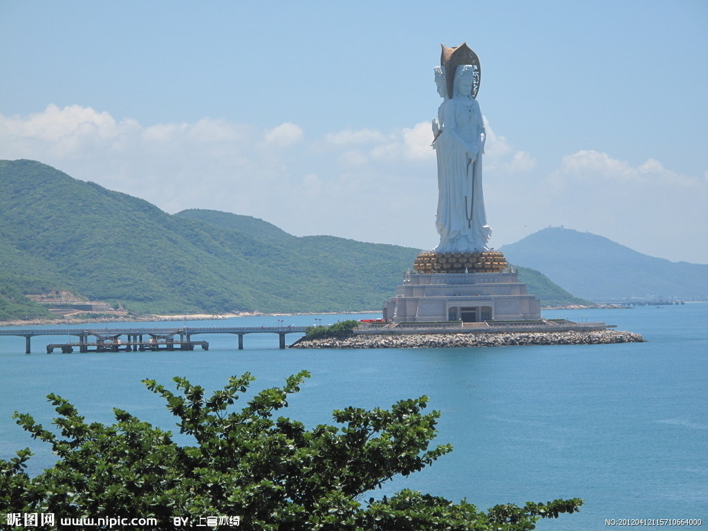 【武汉至三亚5天4晚跟团游4晚连珠180度海景