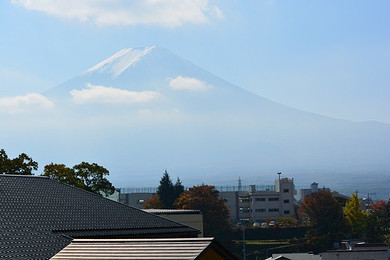 5晚市区酒店连住 √ 全日空 √ 含领队 √ 赠接