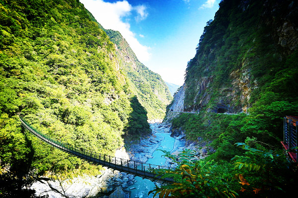 【重庆至台湾环岛8天跟团游团购】-高雄,台北