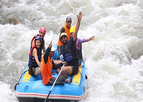 普吉岛攀牙湾白水漂流一日游【骑大象/ATV/丛林飞跃/丛林漫步看瀑布 酒店接送 含午餐】