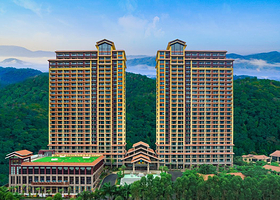 【酒店套餐】私家泡池★南昆山云顶威士忌酒店1晚+双人早餐+双人南昆山云顶温泉&玛雅水寨+可选购自助晚餐