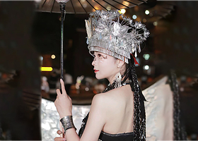 【2-8人拼小团】 黄果树+小七孔+西江千户苗寨3日游 两城区上门接送