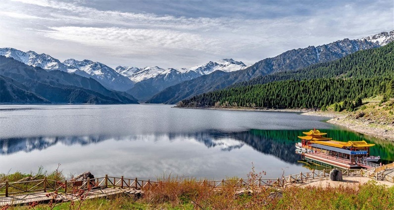 现在可以去新疆天池玩吗 ab13c31411231a02.jpg