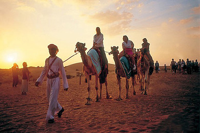 国航东联运北京直飞迪拜4晚6天豪华团(包含华