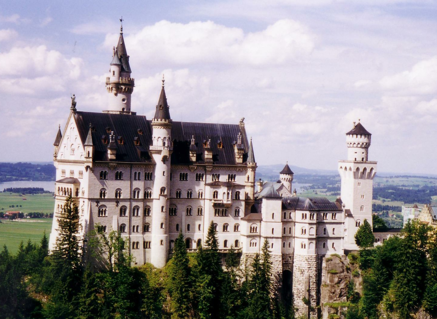 【香港出发至匈牙利、斯洛伐克、奥地利、德国