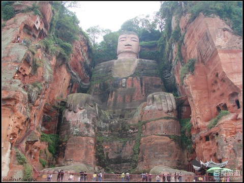 多日期出发,重庆至峨眉山全景、乐山3日跟团游