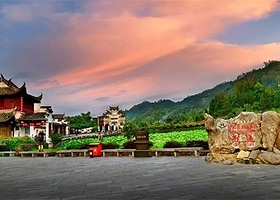 西递+宏村景区一日游【纯玩，门票+导游+往返大巴，可含餐，可选16人精品团/宏村半日游】