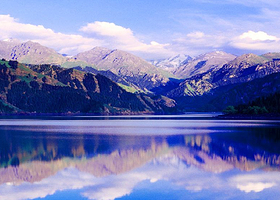 天山天池+南山牧场一日游【上门接送/2-8人小团】