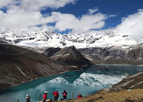 山南羊卓雍措+日托寺+普姆雍措二日游【白马林措+库拉岗日入门级徒步丨8人小团市区接丨便携氧】