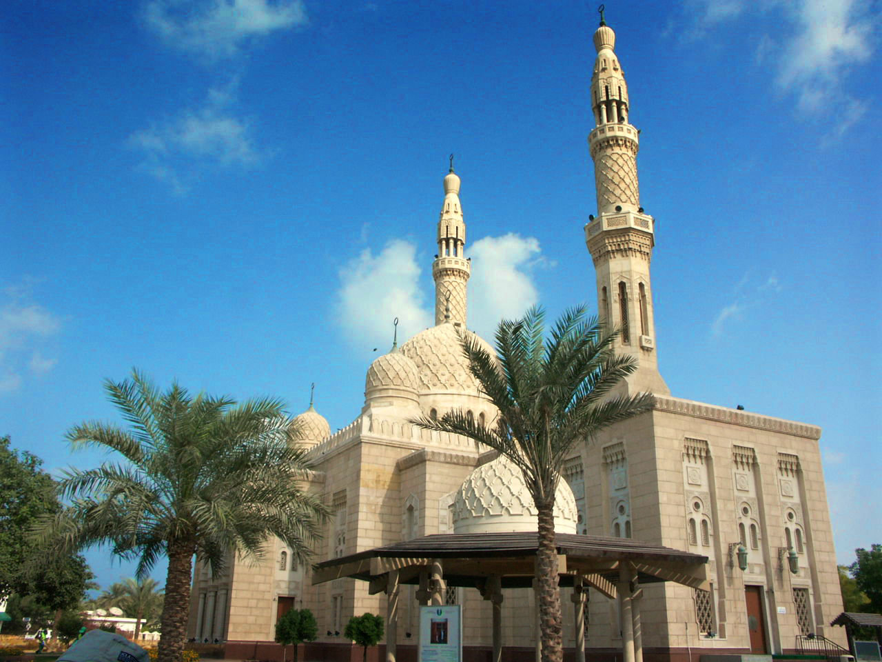 【北京至迪拜往返机票团购】北京至迪拜4晚5