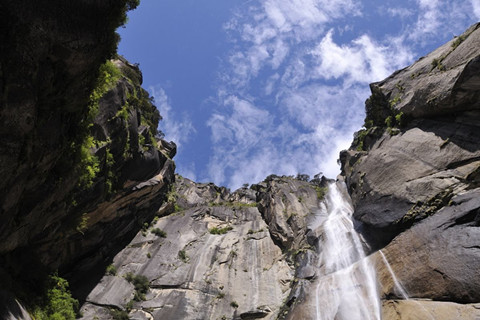 特价预订!拉萨-柔艳林芝2日游!包含--米拉山、