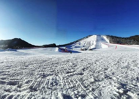 神农架风景区+天生桥+官门山+三峡大瀑布二日游【神农架风景区/神农架滑雪单滑/星空双滑】