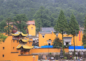 【安庆出发】九华山+化城寺+百岁宫+肉身宝殿+地藏禅寺一日游