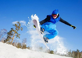 北京云佛滑雪场一日游【含雪票+50万保险·买贵退差价·全天畅滑*专业领队服务】