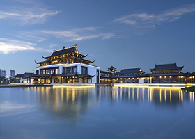 【酒店套餐】-无锡宋品酒店豪华临河别墅（含早）+热雪奇迹3小时/海世界/乐园门票 3选1+欢迎水果