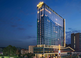 深圳硬石酒店1晚+双早+可选双人观澜海洋世界或卡鲁冰雪世界或观澜湖生态运动公社或卡丁车