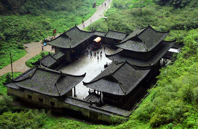 【重庆出发至天坑山桥、<em>仙女山</em>一日<em>跟团游</em>!团