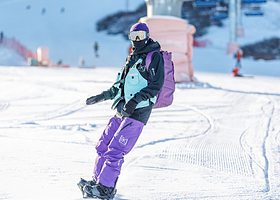 乌鲁木齐白云国际滑雪场度假区一日游