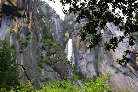 特价预订!拉萨-柔艳林芝2日游!包含--米拉山、