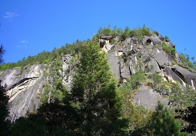 (西藏小瑞士)拉萨--林芝全景二日游(米拉雪山口