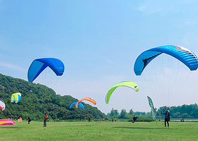荆门圣境山滑翔伞俱乐部一日游【圣境山滑翔伞体验/动力伞/专业教练/极限运动】