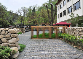 【周末不加价】杭州临安湍口天驿农庄2天1晚+双人早餐+双人湍口众安氡温泉门票+康乐活动