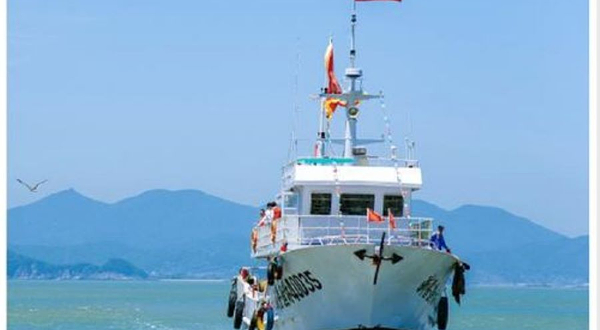 朱家尖渔人洲码头安康出海捕鱼体验