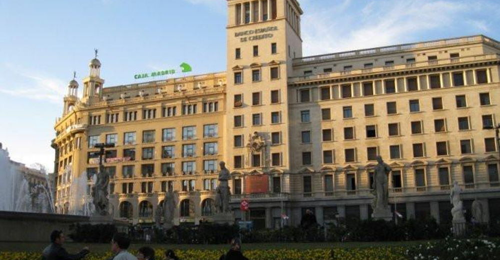 巴塞罗那随上随下观光巴士票(2日有效-成人票