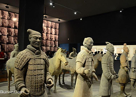 汉兵马俑博物馆