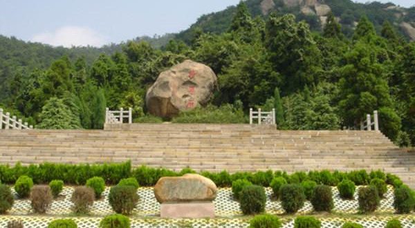 郑维山将军故里