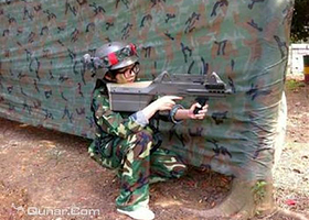 绿世界真人CF镭战