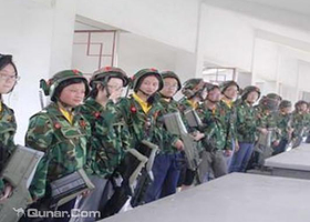 临安碧雪湖真人CS基地