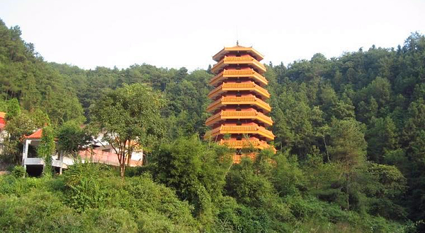 水坑生态旅游娱乐区