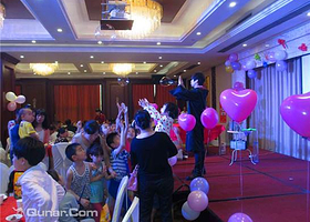 阿尔法泡泡体验馆