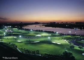 阳光新贵高尔夫球会