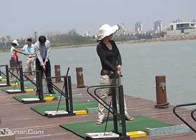 金山湖水上高尔夫