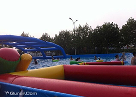 清明上河园水上乐园