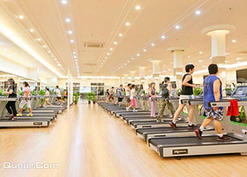 康美游泳健身会所